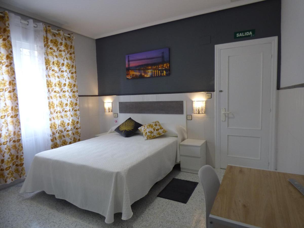 Pension Camino Del Norte Hotel Sestao Exterior photo